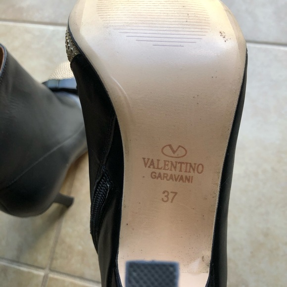 Valentino Garavani angle boots - Picture 6 of 12